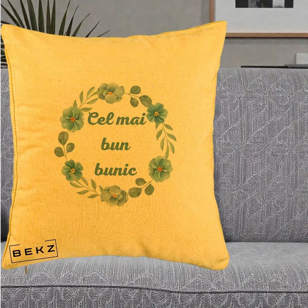 Cadou pentru Bunic - Perna Personalizata Cel Mai Bun Bunic Coronita Flori Albastre Teal, 40x40 cm, Galben, Husa Detasabila, Perna Inclusa, BEKZ®