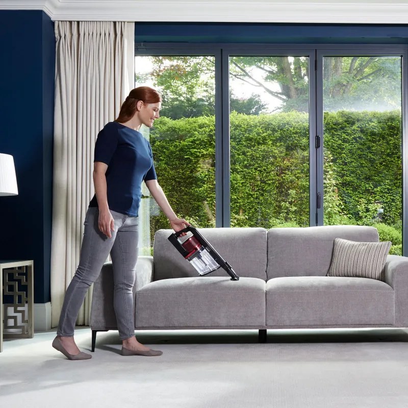 Aspirator vertical Ninja IZ300EUT, 309W, 0.7 l, 3 viteze, Autonomie pana la 60 min, HEPA, LED Smart display, Perie cu lumina, Negru / Rosu