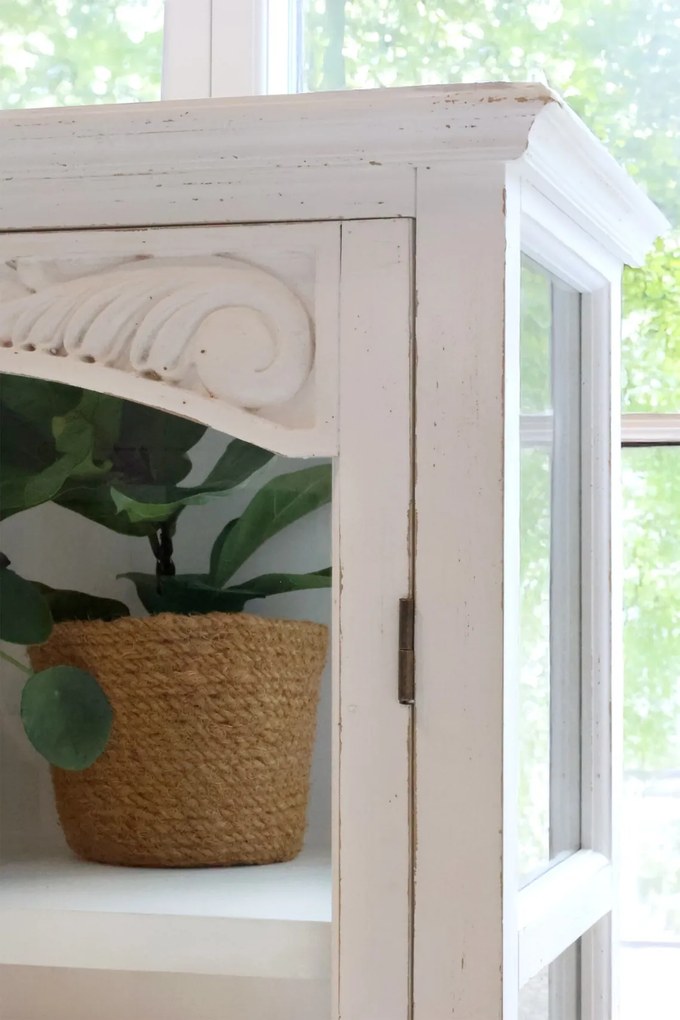 Vitrină din lemn masiv cu uși din sticlă și rafturi, finisaj crem antichizat, 97×41×170 cm