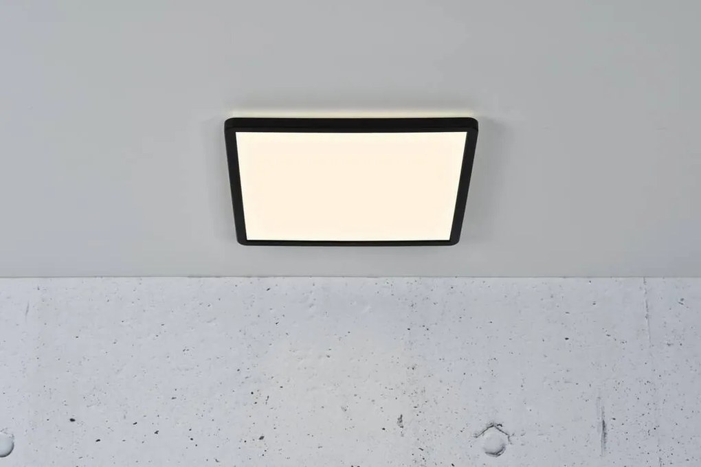 Plafoniera LED design silm IP54 baie Oja square 29 negru 3000-4000K 2015066103 NL