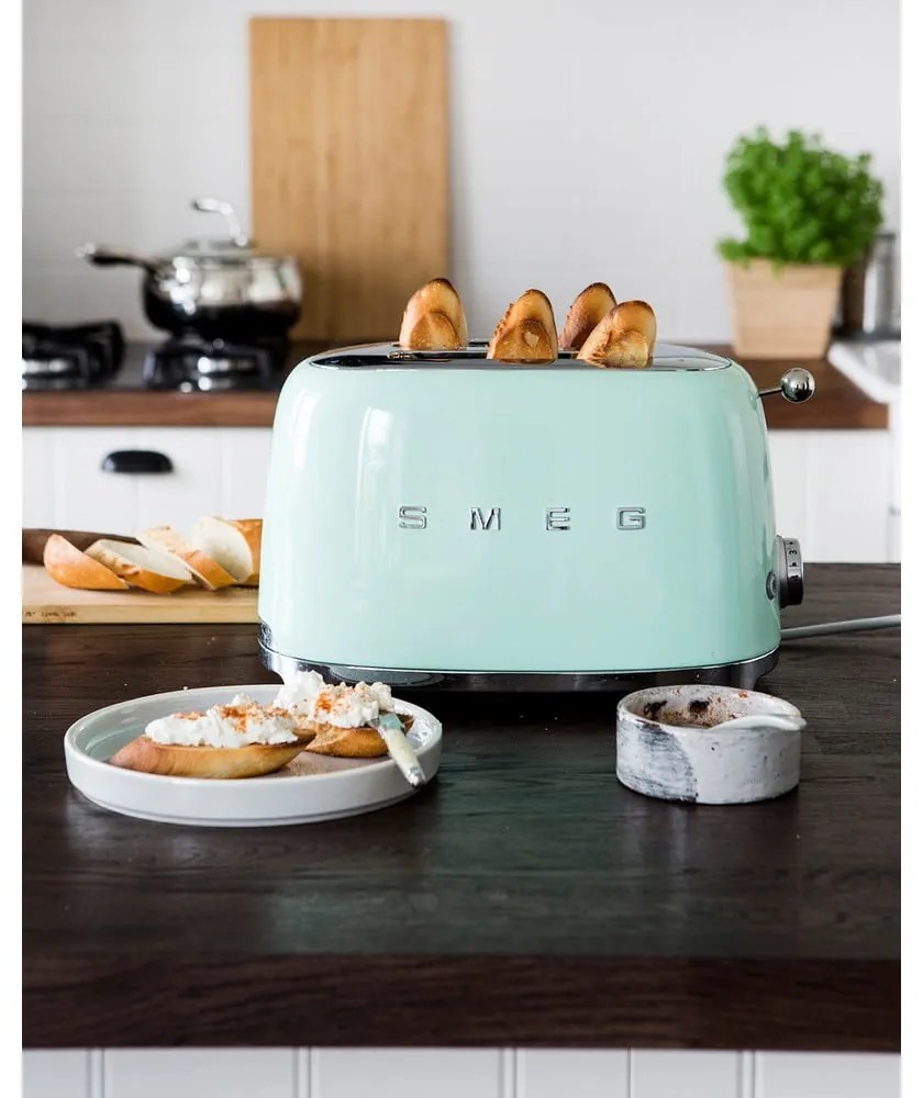 Prăjitor de pâine verde deschis Retro Style – SMEG