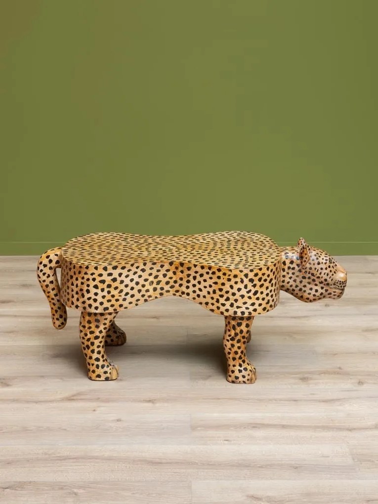 Măsuță de cafea din lemn de mango sculptat și pictat manual, maro, în formă de leopard, cu imprimeu leopard, 45 x 120,5 x 60 cm, „Panthera”