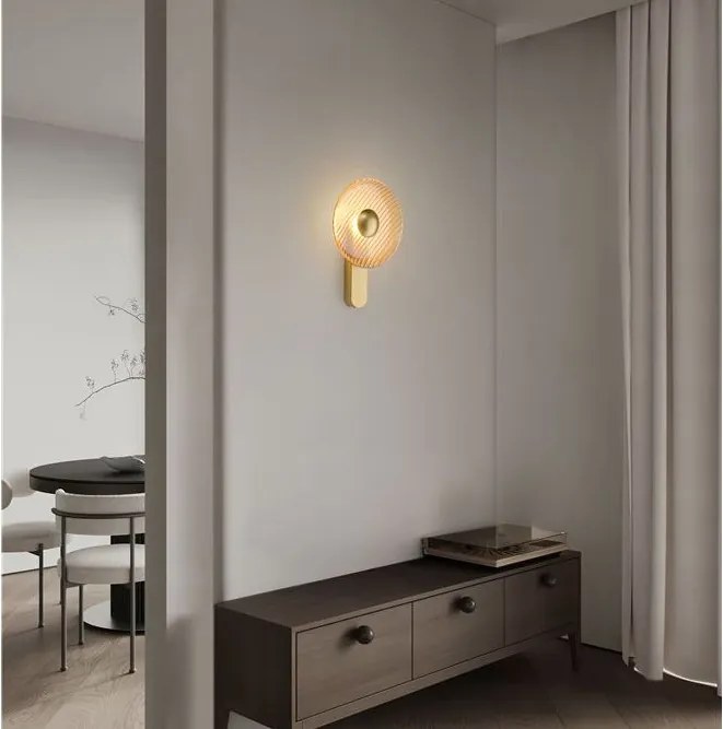 Aplica de perete moderna LED LAVINA auriu/ chihlimbar