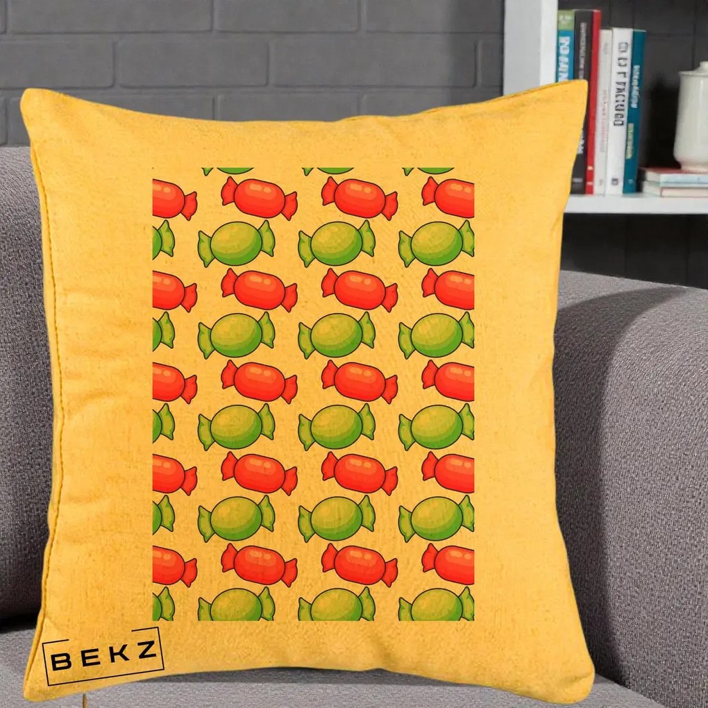 Perna Decorativa Bomboane Craciun Pattern, 40x40 cm, Galben, Husa Detasabila, Perna Inclusa, BEKZ®