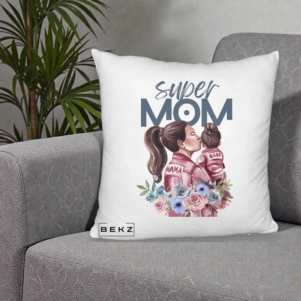 Cadou pentru Mama - Perna Personalizata Super Mom Mama cu Bebelusul, 40x40 cm, Alb Pufos, Husa Detasabila, Perna Inclusa, BEKZ®