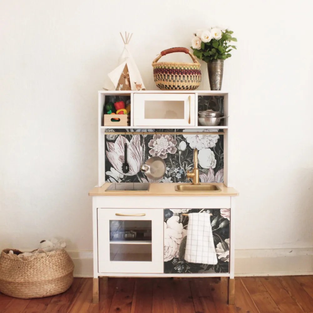 Autocolante mobila copii IKEA Duktig Lucrări florale în stil vintage
