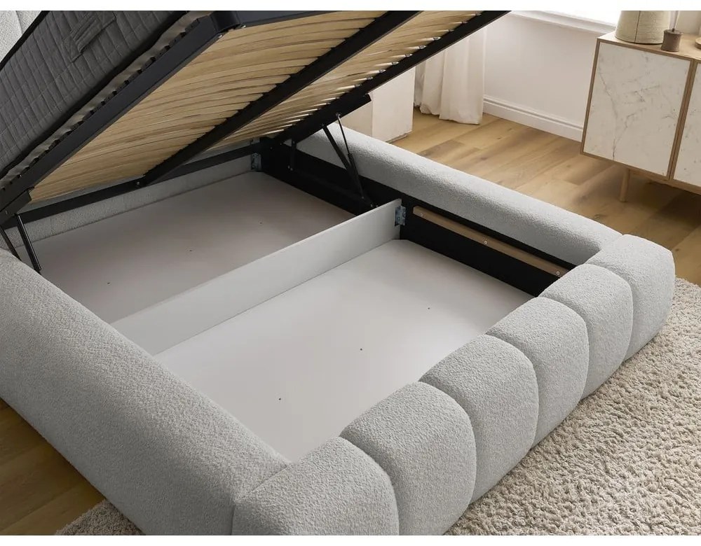 Pat matrimonial gri deschis tapițat cu spațiu de depozitare cu somieră 160x200 cm Denali – Bobochic Paris