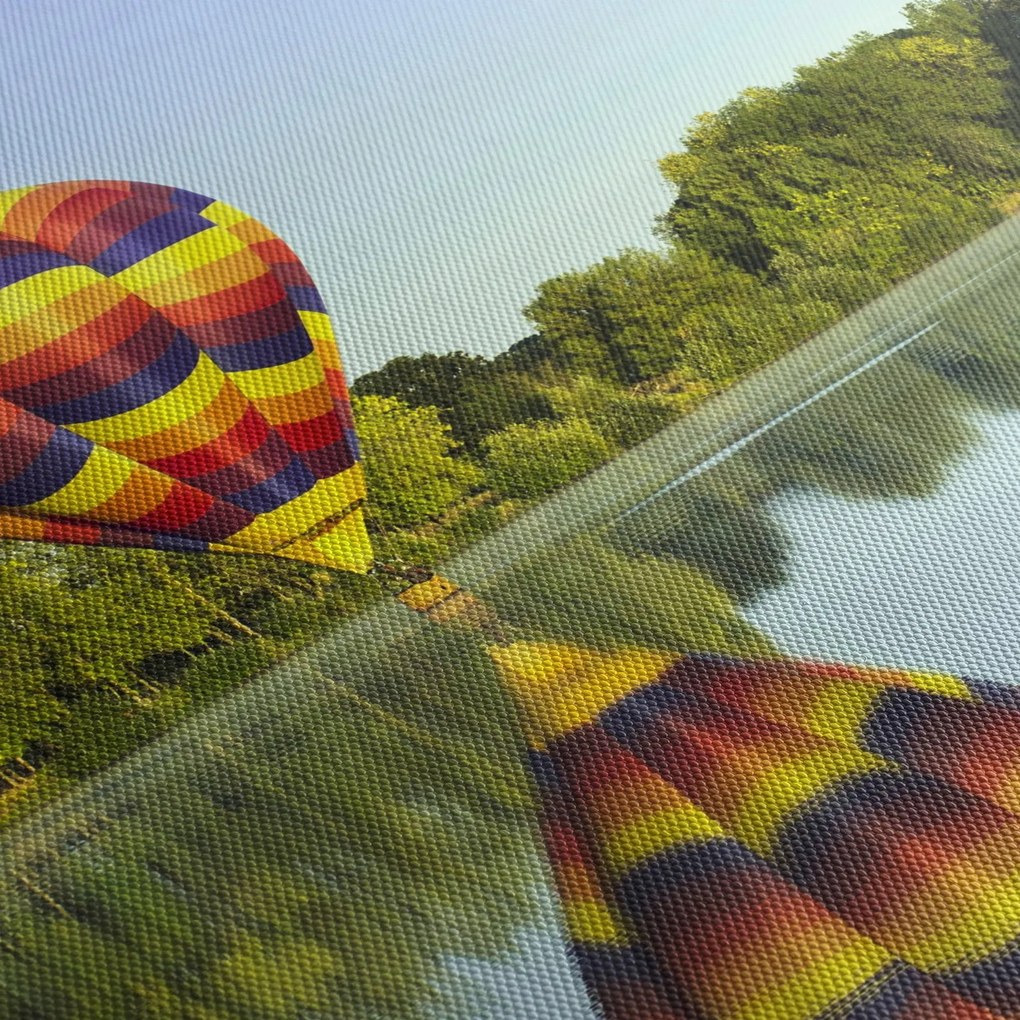 Tablou cu balon cu aer cald pe un lac (120x50 cm)