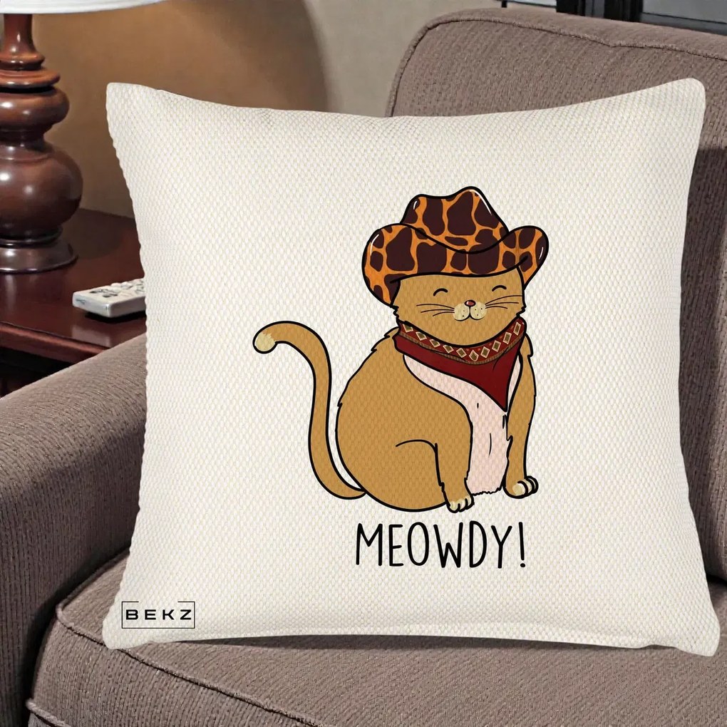 Perna Decorativa Pisica Cowboy Meowdy, 40x40 cm, Crem Reliefat, Husa Detasabila, Perna Inclusa, BEKZ®