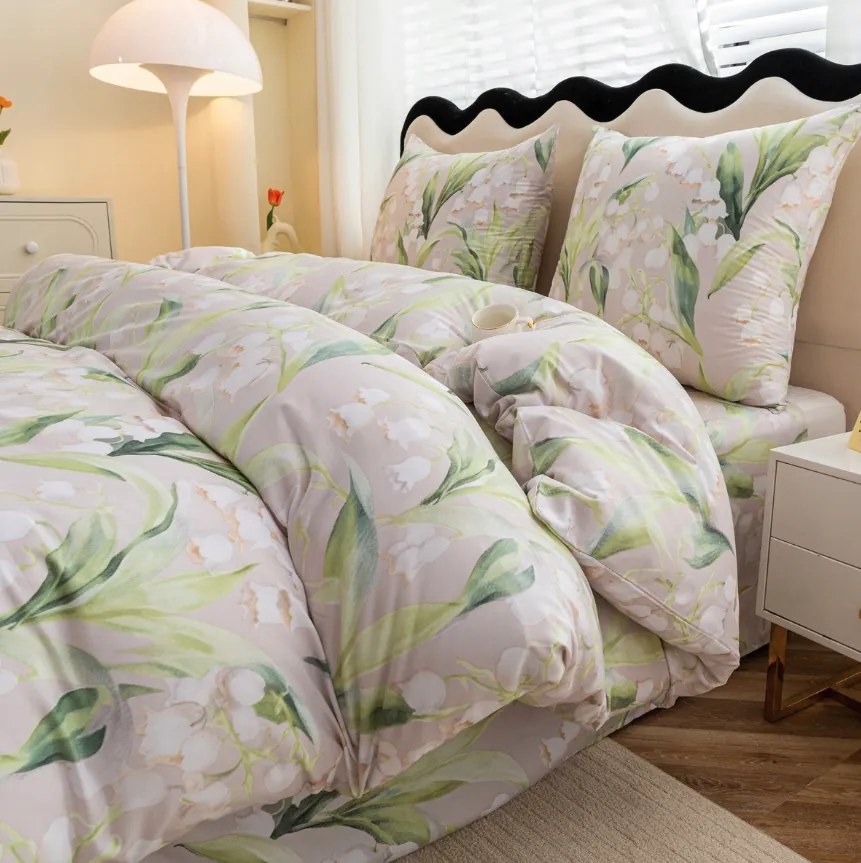 Lenjerie de pat din microfibra MUGUET cu model Dimensiune lenjerie de pat: 70 x 80 cm | 140 x 200 cm