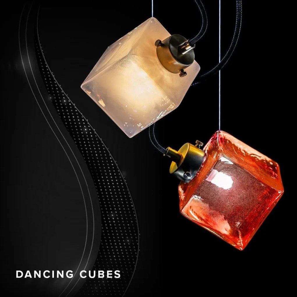 Pendul design LUX, cub din sticla suspendat personalizabil Dancing Cube
