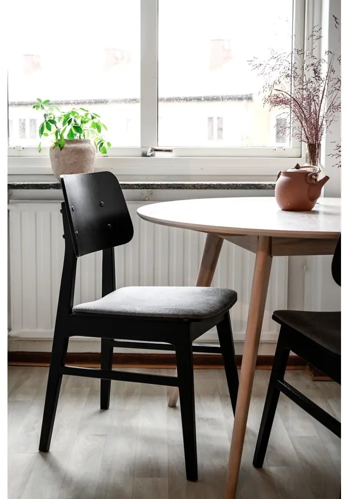 Masă de dining rotundă cu blat cu aspect de lemn de stejar 115x115 cm Yumi - Rowico