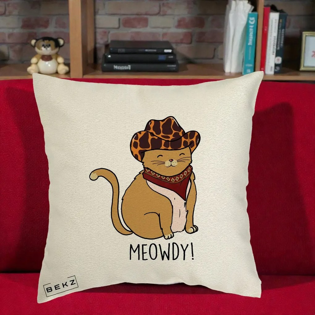 Perna Decorativa Pisica Cowboy Meowdy, 40x40 cm, Ecru, Husa Detasabila, Perna Inclusa, BEKZ®