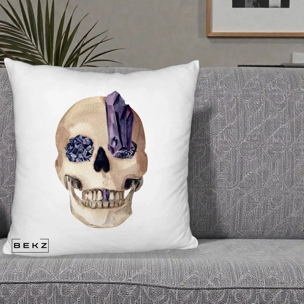 Perna Decorativa Craniu cu Cristale de Ametist, 40x40 cm, Alb Pufos, Husa Detasabila, Perna Inclusa, BEKZ®