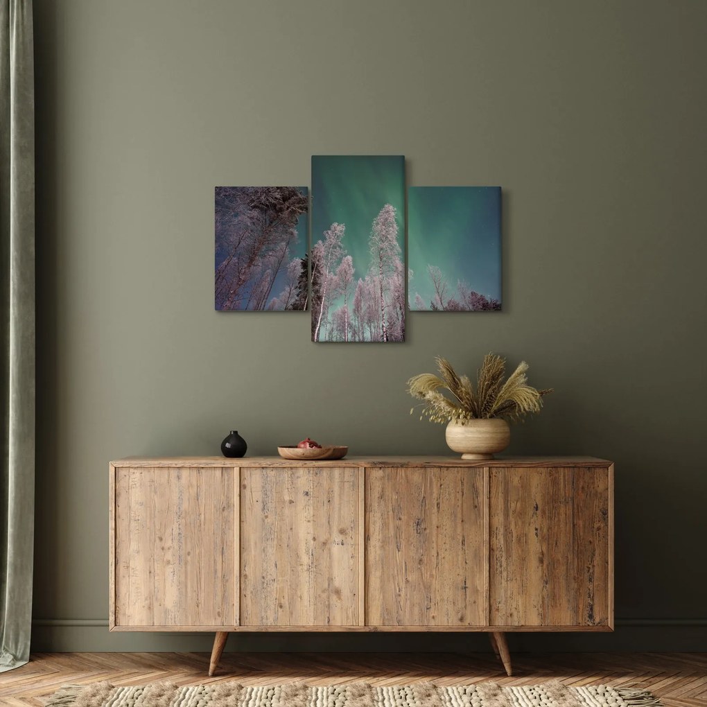 Tablou cu aurora borealis deasupra pomilor înghețați (90x60 cm)