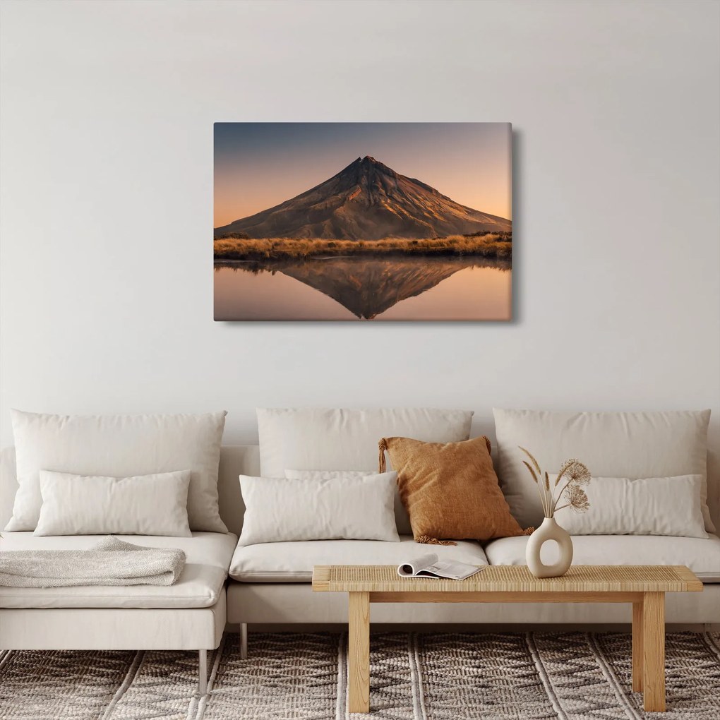 Tablou oglindirea muntelui Taranaki, Noua Zeelanda (90x60 cm)