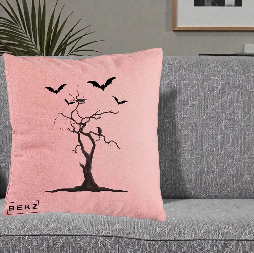 Perna Decorativa Halloween Copac cu Lilieci Alb-Negru, 40x40 cm, Roz, Husa Detasabila, Perna Inclusa, BEKZ®