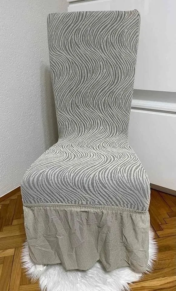 Set 6 huse elastice pentru scaune, cu volanas, model Jacquard Alb in dungi