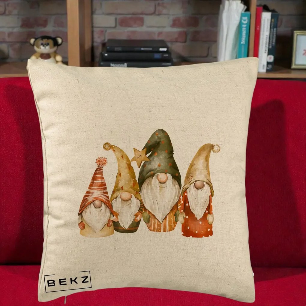 Perna Decorativa Gnomi de Craciun Patru, 40x40 cm, Bej, Husa Detasabila, Perna Inclusa, BEKZ®