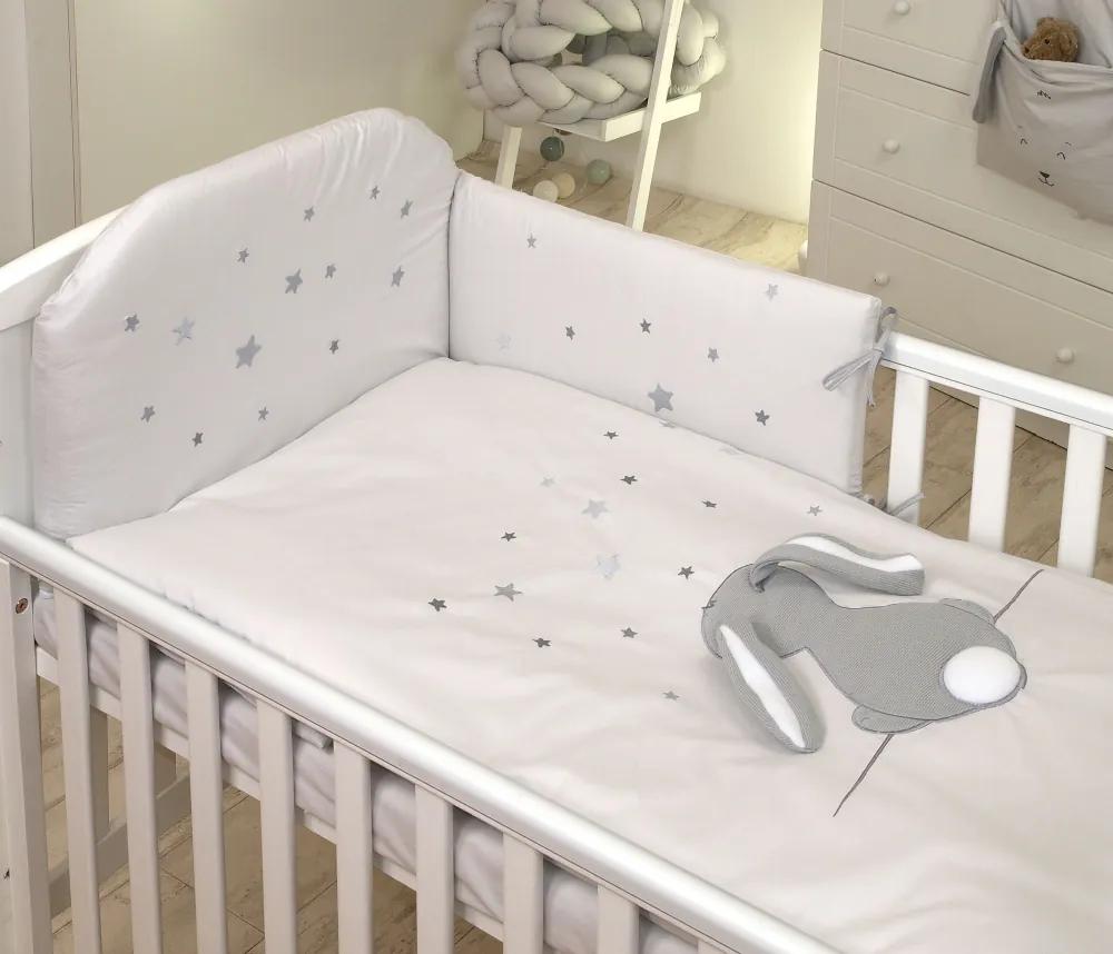 Set lenjerie din bumbac cu protectie laterala pentru pat bebelusi Fluffy Grey 120 x 60 cm