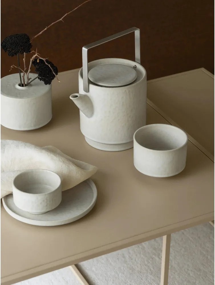 Ceainic crem cu filtru din gresie ceramică 1 l Makoto – Blomus