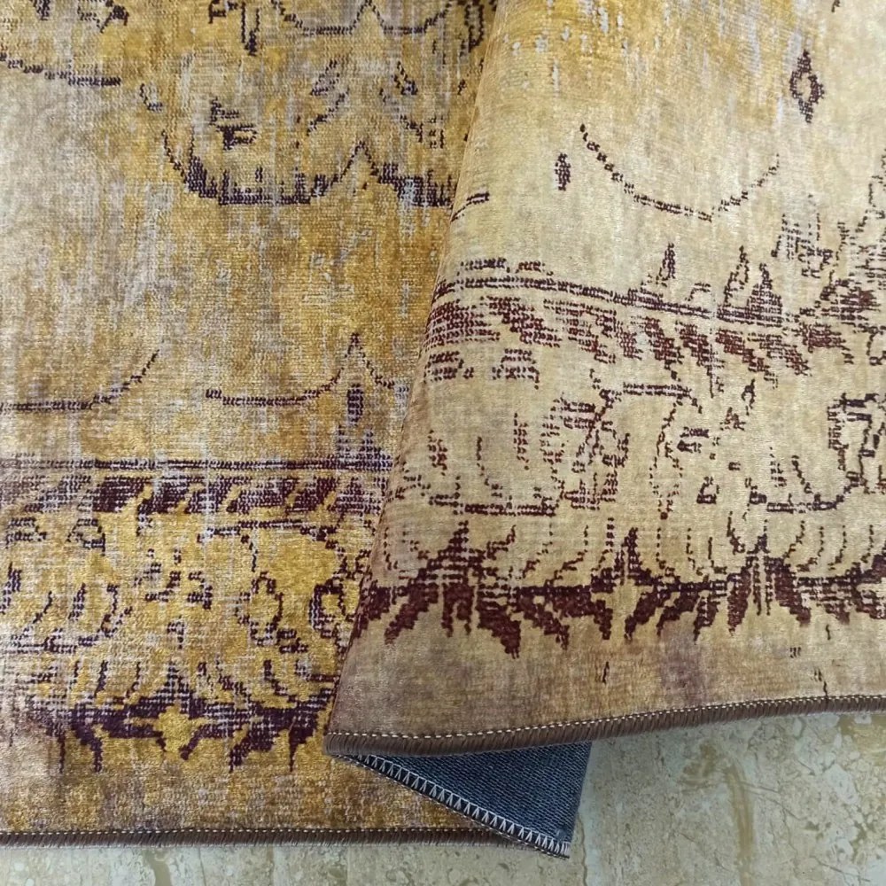 Covor auriu cu model oriental Lăţime: 180 cm | Lungime: 280 cm