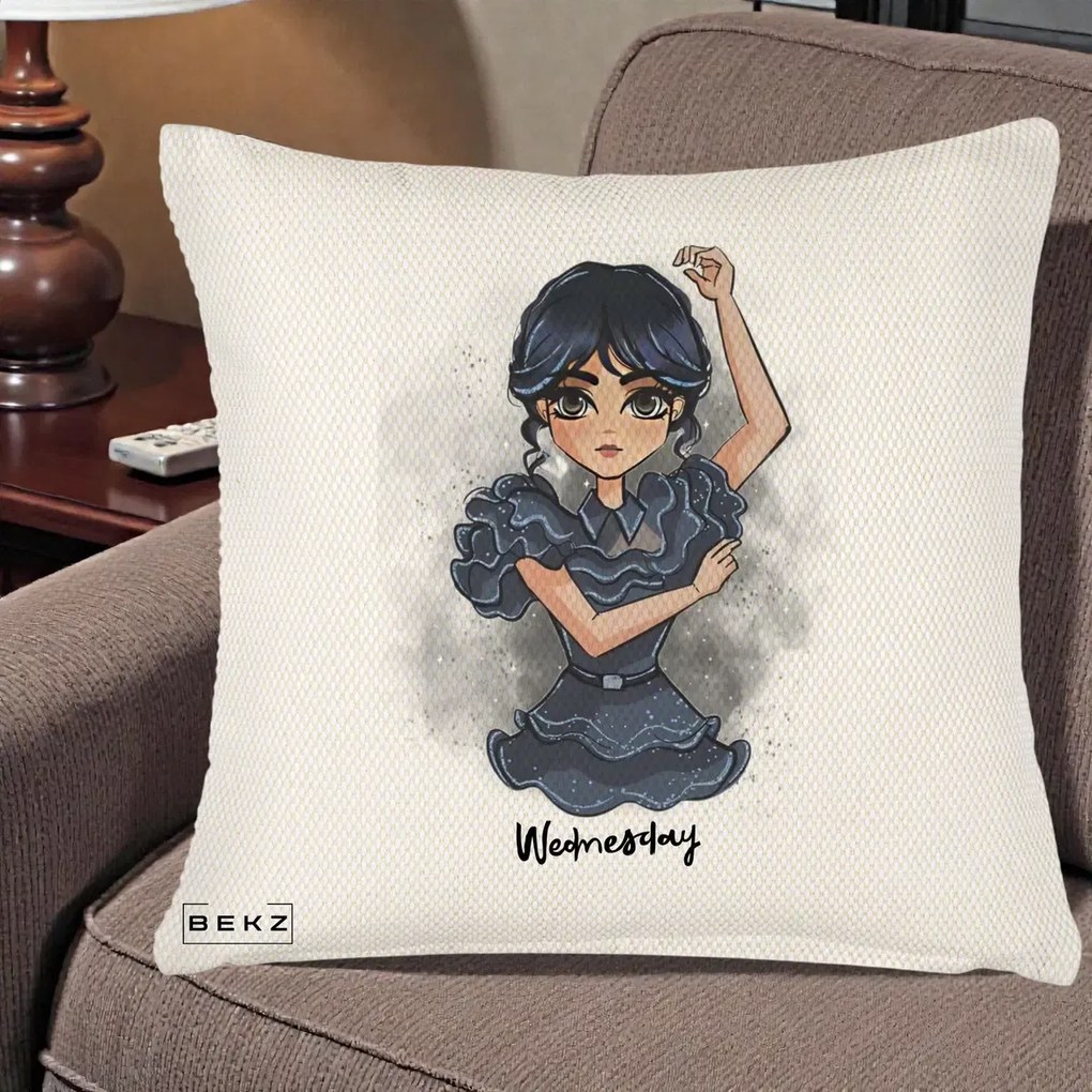 Perna Personalizata Wednesday Addams Dancing Queen, 40x40 cm, Crem Reliefat, Husa Detasabila, Perna Inclusa, BEKZ®