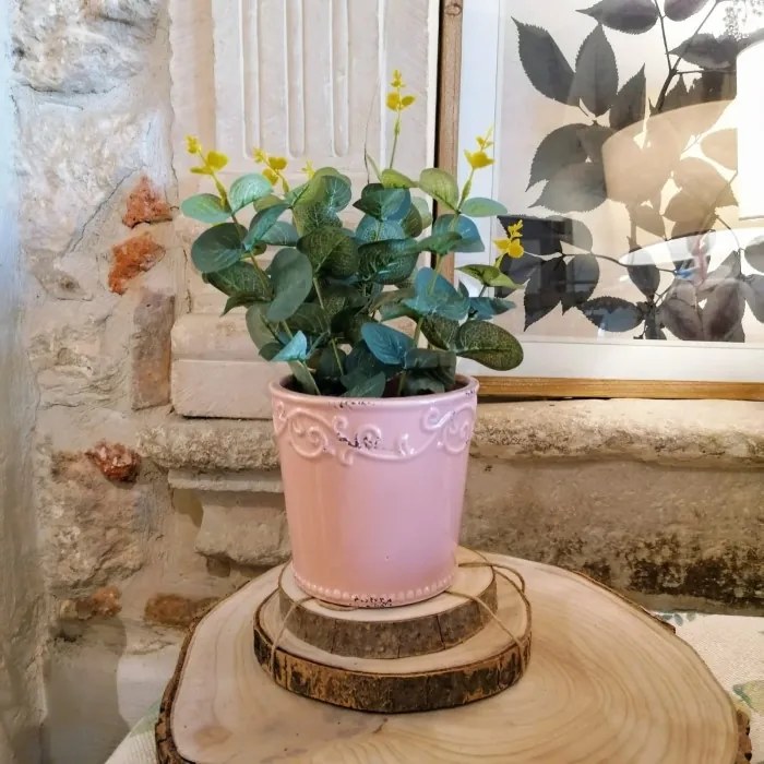 Ghiveci Delicate din ceramica roz 10 cm