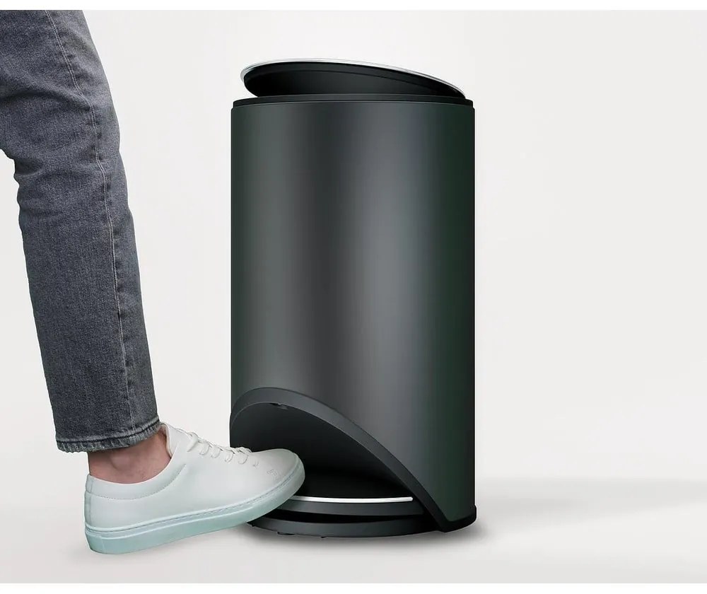 Coș de gunoi negru mat cu pedală din metal 10 l Arc – Joseph Joseph