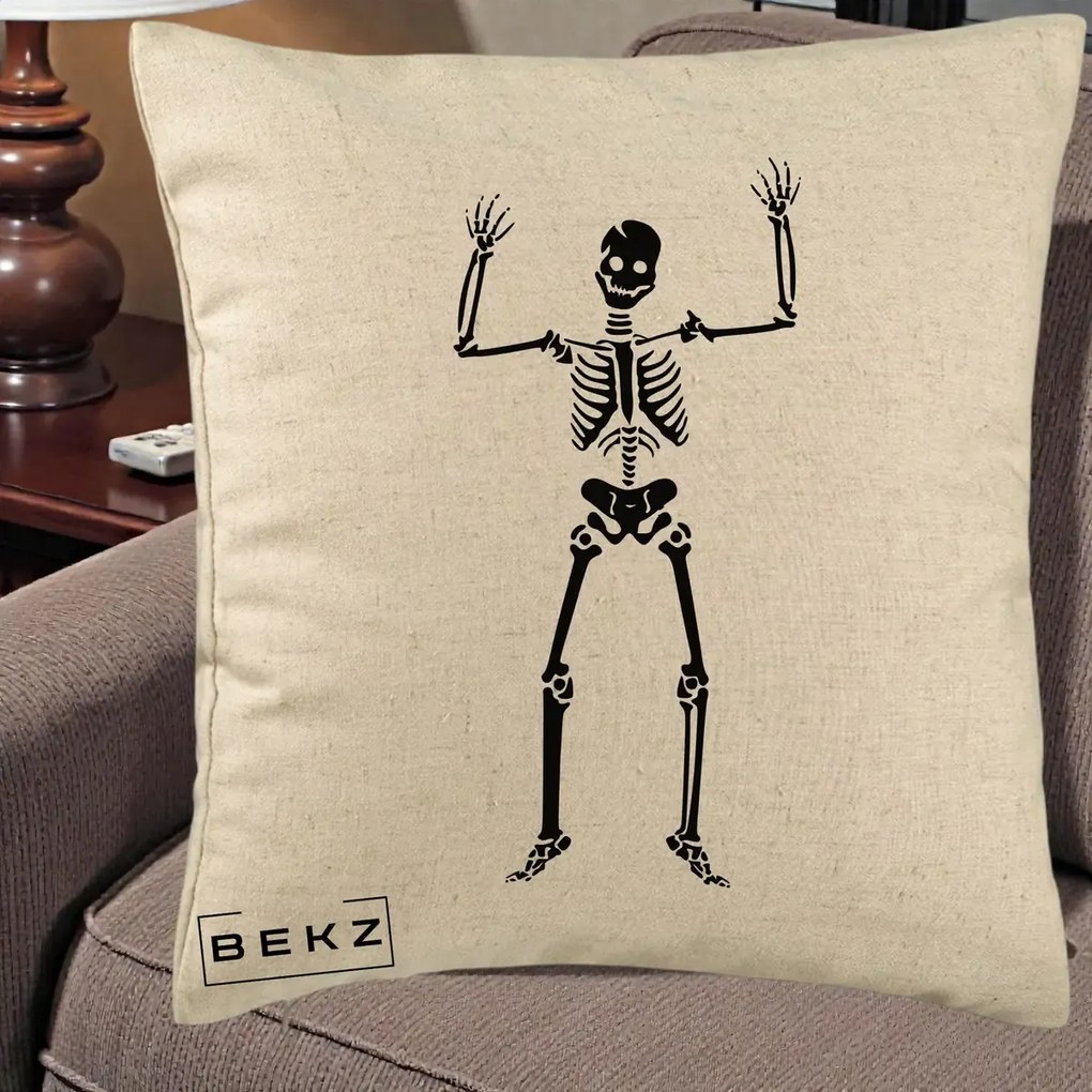 Perna Decorativa Halloween Schelet Dansator, 40x40 cm, Bej, Husa Detasabila, Perna Inclusa, BEKZ®