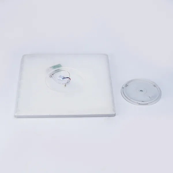 Brilagi - Plafonieră LED pentru baie ULTRA SLIM, 24 W, 230 V, 42x42 cm, argintie, IP54