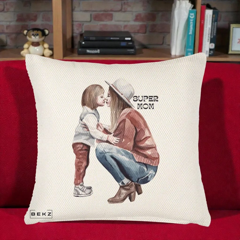 Cadou pentru Mama - Perna Personalizata Super Mom Acuarela, 40x40 cm, Crem Reliefat, Husa Detasabila, Perna Inclusa, BEKZ®