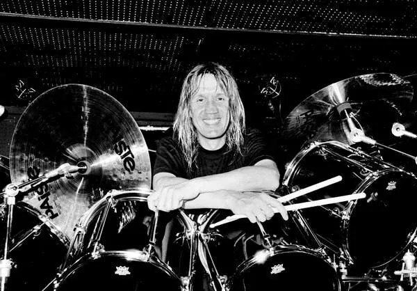 Fotografie Nicko McBrain