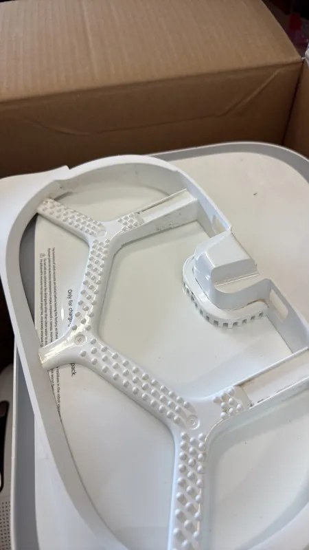 La mâna a doua: Aspirator robot Xiaomi X20+, 6000 Pa, 140 min, 0.35/4 l, Functie Mop, Statie de autogolire, Navigatie LDS, Evitarea obiectelor, Aplicatie mobila, Alb