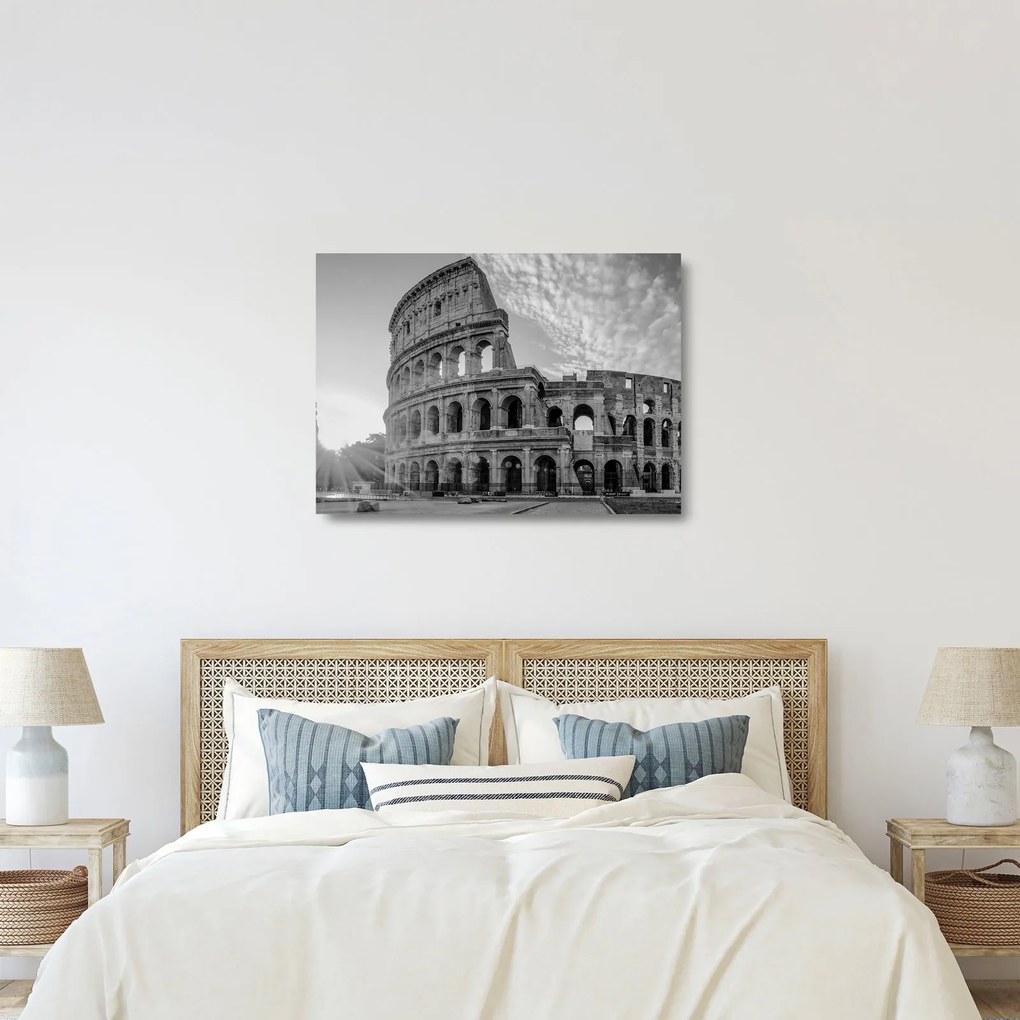 Tablou pe sticlă - Colosseum din Roma, alb-negru (70x50 cm)