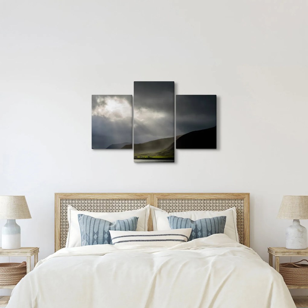 Tablou cu furtuna în apropiere (90x60 cm)