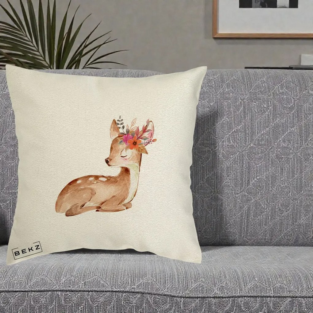 Perna Decorativa Caprioara cu Flori in Coama, 40x40 cm, Ecru, Husa Detasabila, Perna Inclusa, BEKZ®