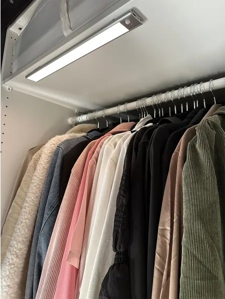 Osram - Corp de iluminat LED pentru montaj sub mobilier LINEAR, 4W/5V, 60 cm, gri, cu senzor