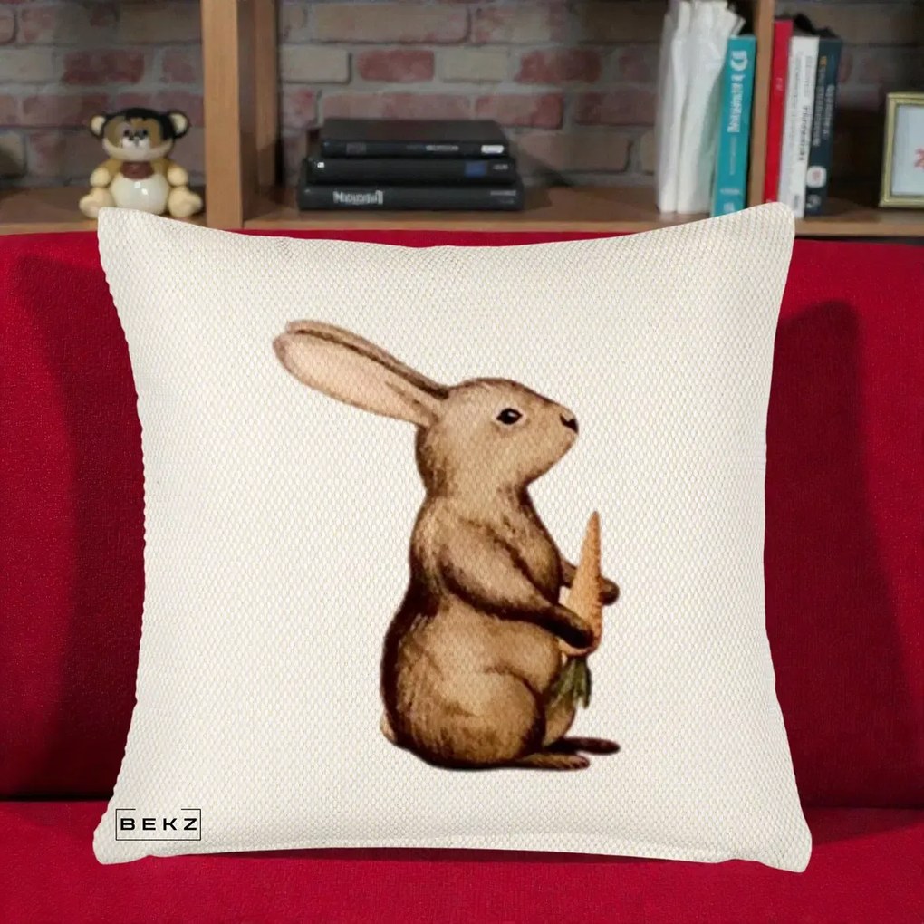 Perna Decorativa Iepuras Acuarela cu Morcov, 40x40 cm, Crem Reliefat, Husa Detasabila, Perna Inclusa, BEKZ®
