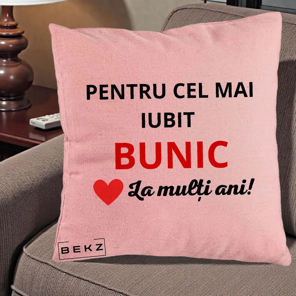 Cadou pentru Bunic - Perna Personalizata Pentru Cel Mai Iubit Bunic La Multi Ani Rosu, 40x40 cm, Roz, Husa Detasabila, Perna Inclusa, BEKZ®