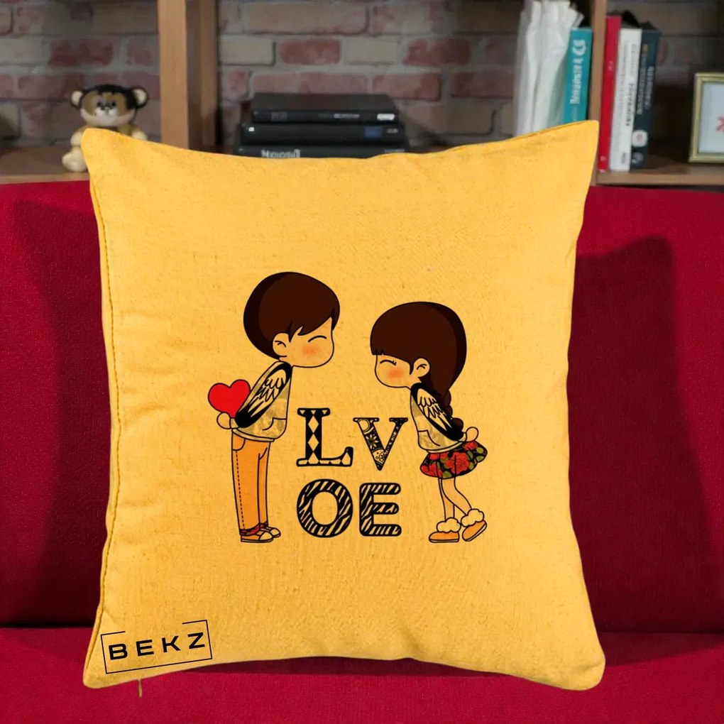 Cadou Romantic - Perna Personalizata Cuplu Kawaii LOVE, 40x40 cm, Galben, Husa Detasabila, Perna Inclusa, BEKZ®