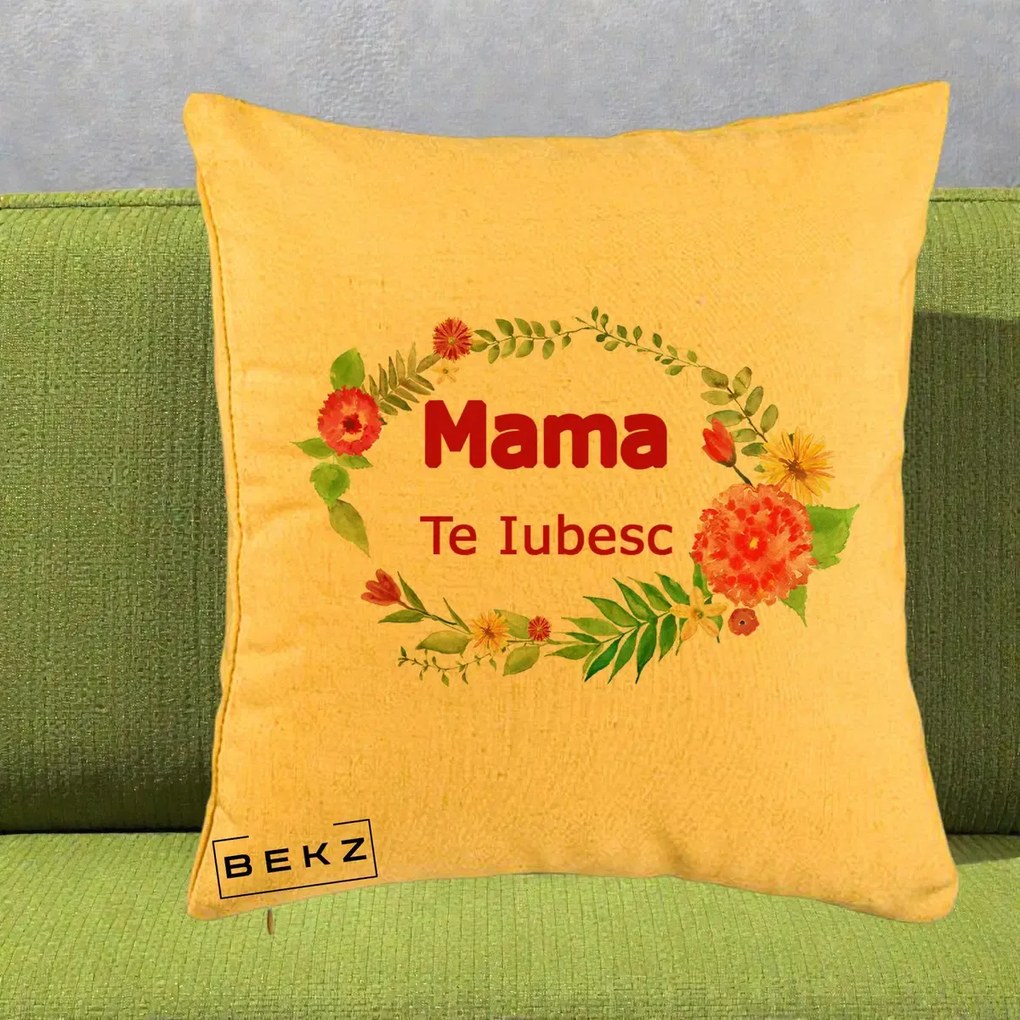 Cadou pentru Mama - Perna Personalizata Mama Te Iubesc Flori Rosii, 40x40 cm, Galben, Husa Detasabila, Perna Inclusa, BEKZ®