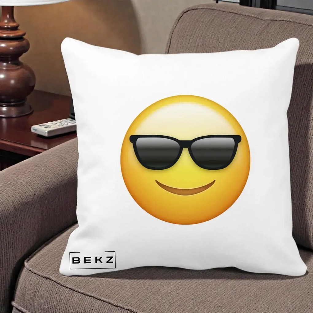 Perna Decorativa Emoji Cool Ochelari, 40x40 cm, Alba Mata, Husa Detasabila, Perna Inclusa, BEKZ®