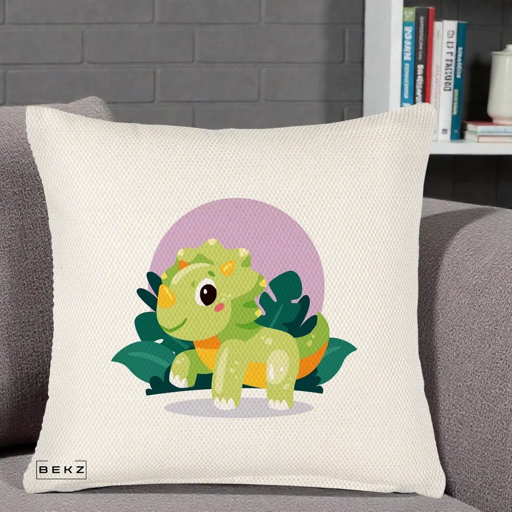 Perna Decorativa Triceratops Kawaii Verde, 40x40 cm, Crem Reliefat, Husa Detasabila, Perna Inclusa, BEKZ®