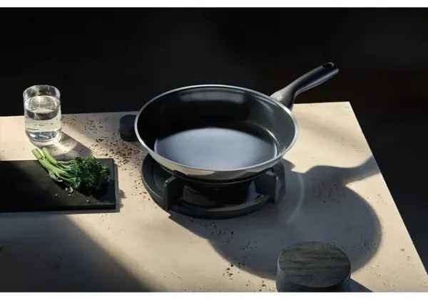 Tigaie WMF CERADUR PROFI, Ø 20 cm