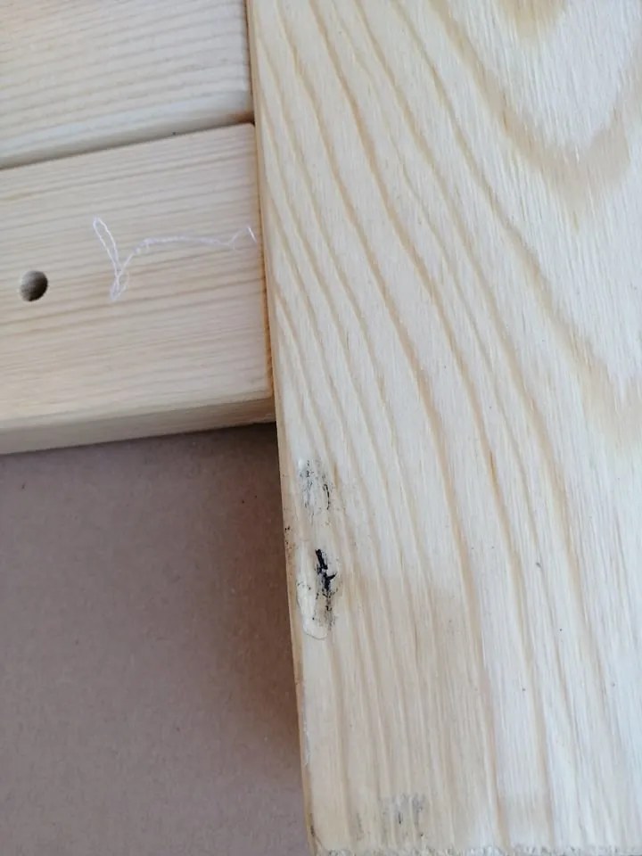 OFERTA Pat PARIS inaltata 140 x 200 cm, pin II.calitate Saltele: Fara saltea, Somiera pat: Fara somiera