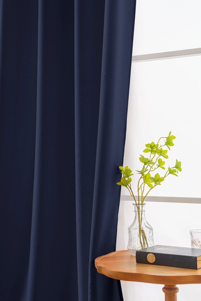 Draperie albastru inchis OXFORD LIGHT 140x250 cm Agatat: Inele metalice
