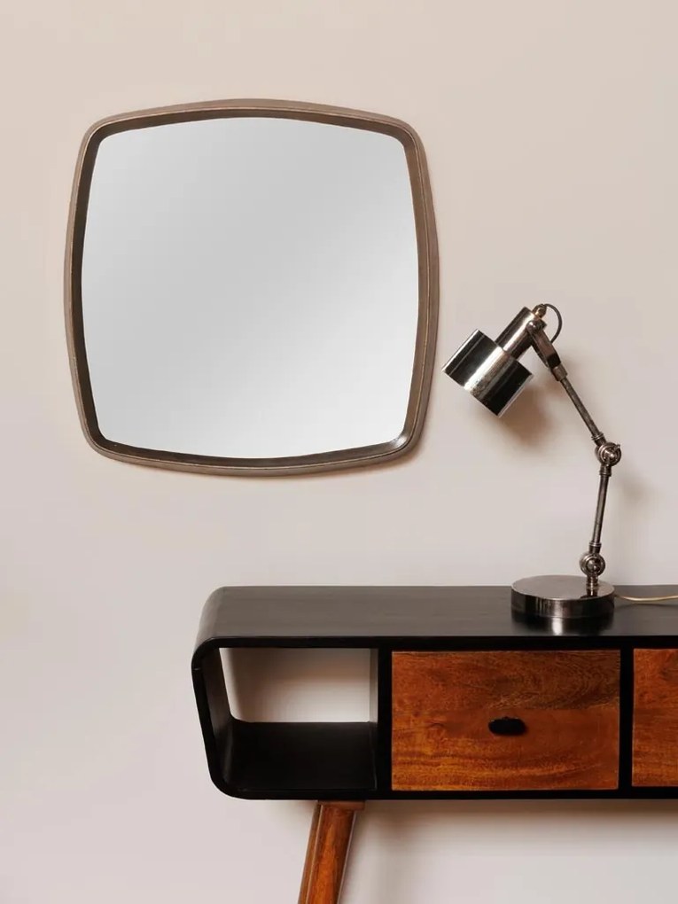 Oglinda de perete din aluminiu, Retro