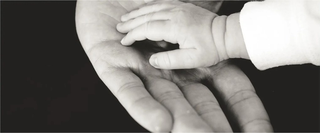 Tablou cu mâini (120x50 cm)