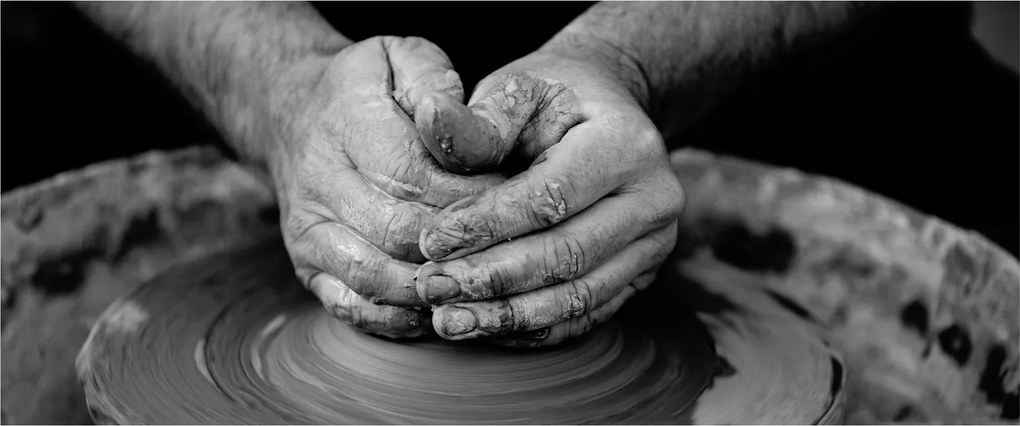 Tablou alb negru - producția de ceramică (120x50 cm)
